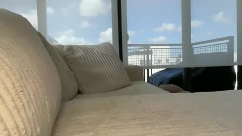 Snapshot of reecemarie chatting on 10-23-25, 03:11 Reece Marie online show from 10-23-25, 03:11