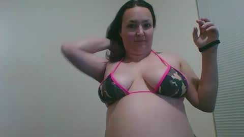 Snapshot of reelfreaky chatting on 12-29-24, 11:50 shy online show from 12-29-24, 11:50