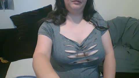 shy online show from 03-03-25, 06:04