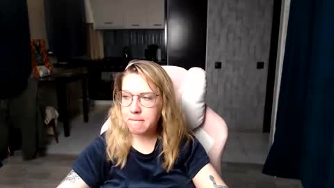 Regina online show from 09-16-25, 12:00