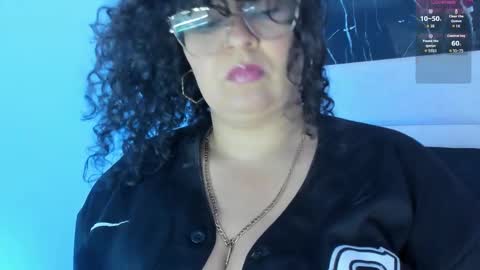 reginavegaa online show from 01-15-26, 11:37