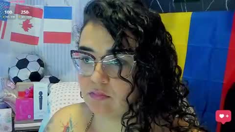 Snapshot of reginavegaa chatting on 06-18-26, 10:19 reginavegaa online show from 06-18-26, 10:19