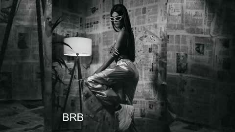 Snapshot of reichel_gray chatting on 02-13-25, 06:20 REICHEL online show from 02-13-25, 06:20