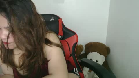 reign2525 online show from 03-05-25, 03:51