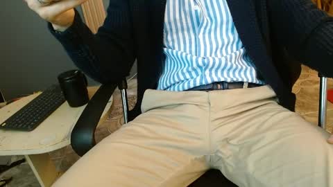   REIKO  online show from 04-16-26, 03:57