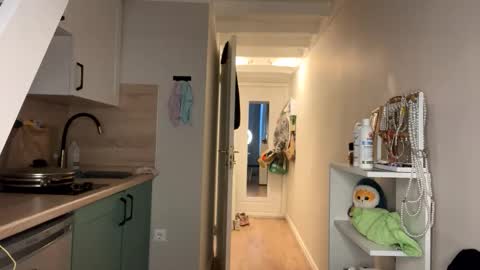 Bell online show from 10-01-25, 02:23