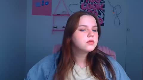 Reina online show from 01-06-26, 06:50