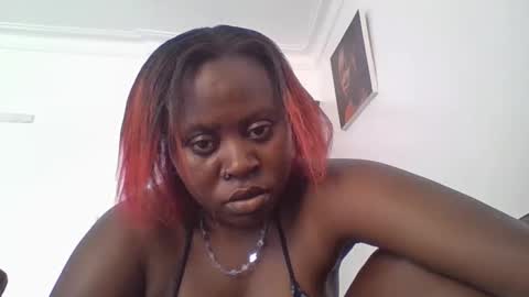 Remmy luna online show from 04-11-26, 10:19