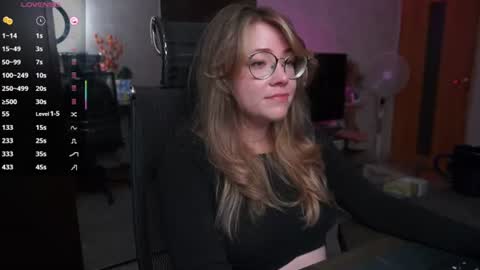 Snapshot of remywild chatting on 07-19-26, 10:30 RemyWild online show from 07-19-26, 10:30