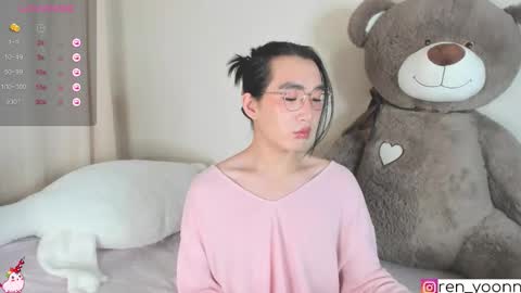 Ren online show from 10-05-25, 02:59