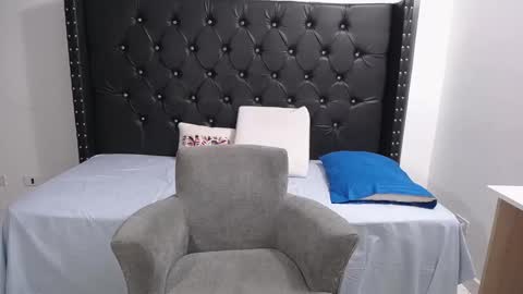 Renata Salinas online show from 02-04-26, 09:42