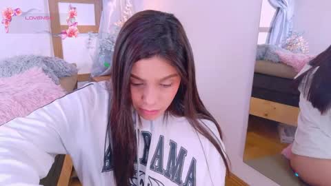 renataleclair online show from 05-15-26, 06:26