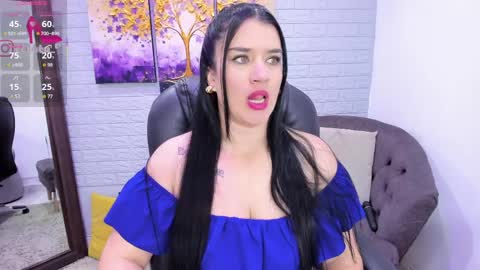      online show from 04-10-26, 12:10