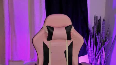 renatawilsom online show from 02-12-26, 02:50