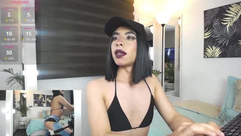 RENATO Y VALENTINO online show from 01-19-25, 12:28