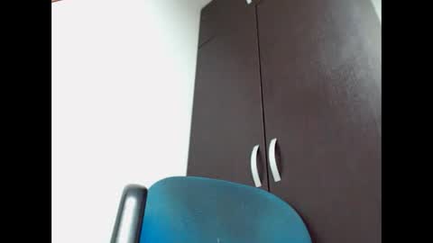 Snapshot of rene_hotman chatting on 11-13-25, 12:09 Rene online show from 11-13-25, 12:09