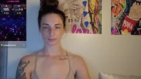 Snapshot of reneeluvs chatting on 09-30-25, 09:14 Reneeluvs online show from 09-30-25, 09:14