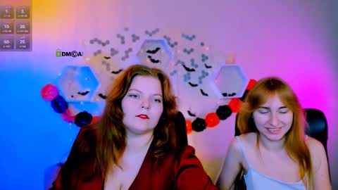 Snapshot of renesmee_sunset chatting on 11-03-25, 09:54 Sweet Renesmee online show from 11-03-25, 09:54