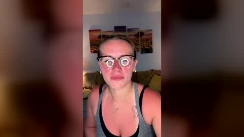 renimoonxo online show from 06-21-26, 12:13