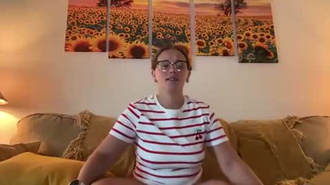 renimoonxo online show from 07-04-26, 12:44