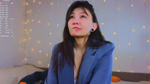 Snapshot of renochka chatting on 12-22-24, 07:11 renochka online show from 12-22-24, 07:11