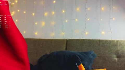 Snapshot of renochka chatting on 12-29-24, 03:03 renochka online show from 12-29-24, 03:03