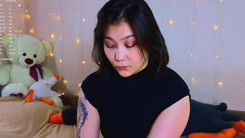 Snapshot of renochka chatting on 02-07-25, 01:43 renochka online show from 02-07-25, 01:43