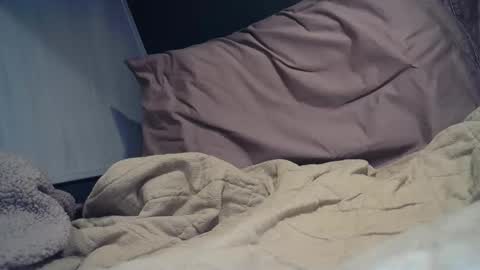 Ren Rotten online show from 02-24-25, 12:20