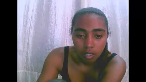 Snapshot of rephaleta chatting on 12-04-24, 10:57 Rephaleta online show from 12-04-24, 10:57