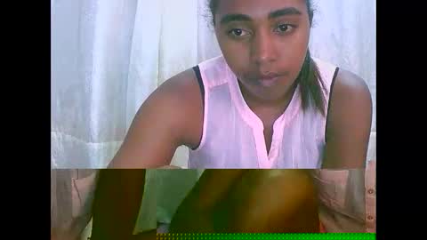 Snapshot of rephaleta chatting on 12-16-24, 07:26 Rephaleta online show from 12-16-24, 07:26