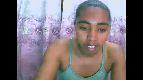 Snapshot of rephaleta chatting on 10-02-25, 06:53 Rephaleta online show from 10-02-25, 06:53