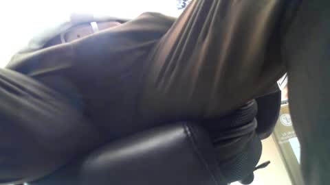 RespectfullyYours69 online show from 02-17-25, 10:58