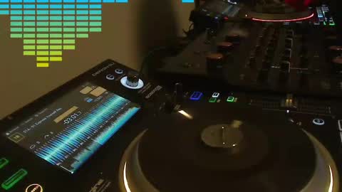 Snapshot of reticuli chatting on 04-27-26, 01:03 GearPorn online show from 04-27-26, 01:03