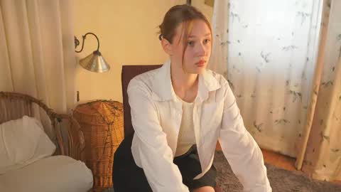 Snapshot of revamcallister chatting on 05-08-26, 11:26 revamcallister online show from 05-08-26, 11:26