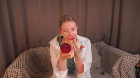 Snapshot of revamcallister chatting on 05-24-26, 03:00 revamcallister online show from 05-24-26, 03:00