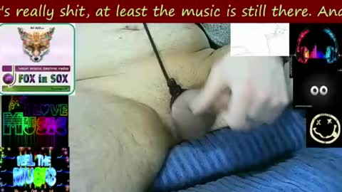 Snapshot of revilo80 chatting on 02-14-25, 11:10 revilo80 online show from 02-14-25, 11:10