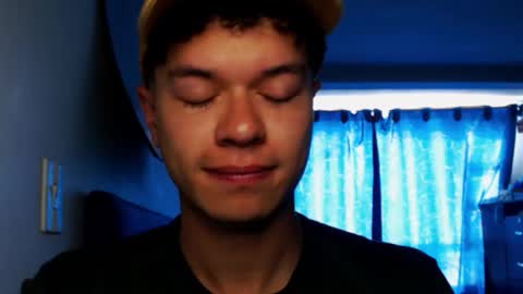 Snapshot of rexbunnybody chatting on 02-26-26, 02:05 Rex online show from 02-26-26, 02:05