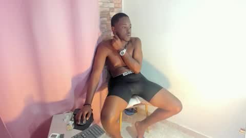 Snapshot of rey_bbc chatting on 04-26-26, 03:37 rey_bbc online show from 04-26-26, 03:37