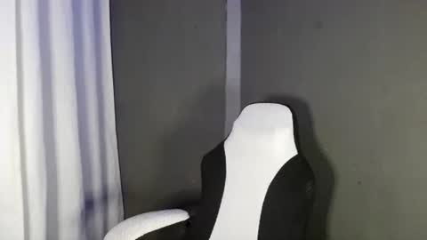 reya online show from 01-14-26, 10:10