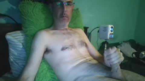 reyes_albert2006 online show from 09-17-25, 11:12