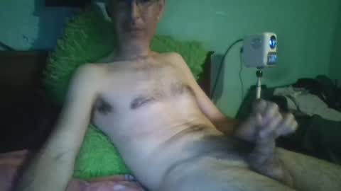 Snapshot of reyes_albert2006 chatting on 05-17-26, 08:34 reyes_albert2006 online show from 05-17-26, 08:34