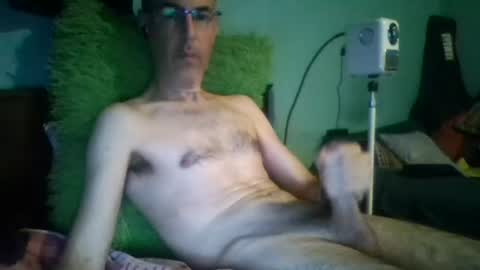 Snapshot of reyes_albert2006 chatting on 07-20-26, 12:51 reyes_albert2006 online show from 07-20-26, 12:51