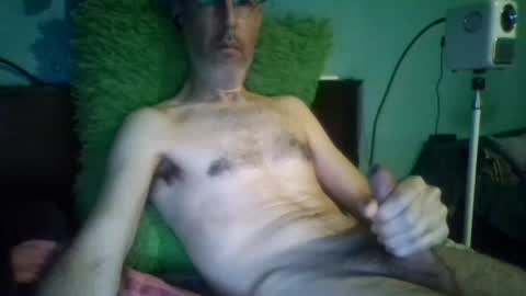 Snapshot of reyes_albert2006 chatting on 07-31-26, 07:13 reyes_albert2006 online show from 07-31-26, 07:13