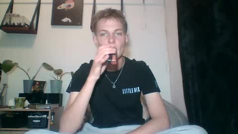 reynhardt online show from 07-08-26, 09:41