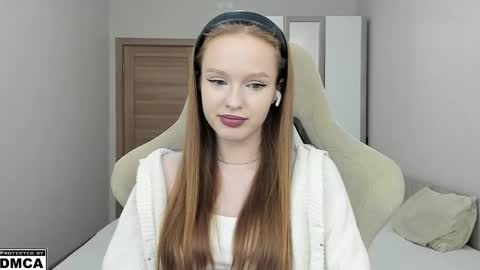 nice to meet you  3  I am Milena online show from 04-24-26, 06:54