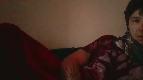 Snapshot of rgd187xxx chatting on 09-17-25, 04:58 rgd187xxx online show from 09-17-25, 04:58