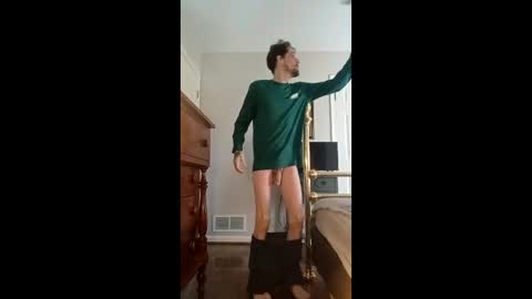 Snapshot of rgilk26 chatting on 04-05-26, 01:30 rgilk26 online show from 04-05-26, 01:30