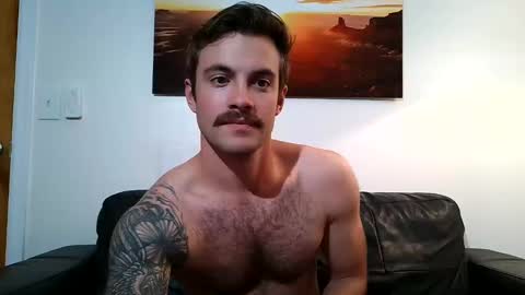 Snapshot of rguy114 chatting on 11-21-25, 12:54 Ryan online show from 11-21-25, 12:54