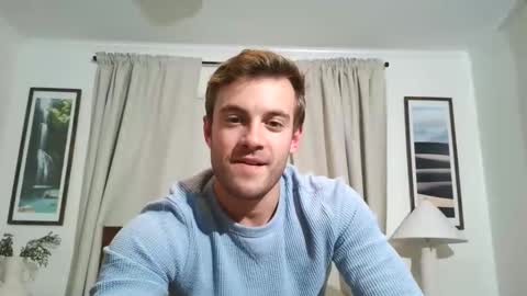 Snapshot of rguy114 chatting on 12-18-25, 01:22 Ryan online show from 12-18-25, 01:22