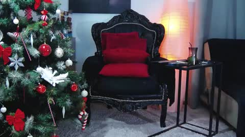 Snapshot of rheadespot chatting on 12-03-24, 01:43 Rhea online show from 12-03-24, 01:43